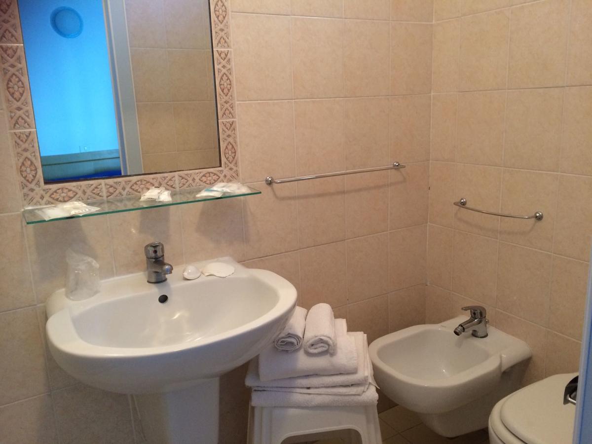 Mercedes Hotel 3*